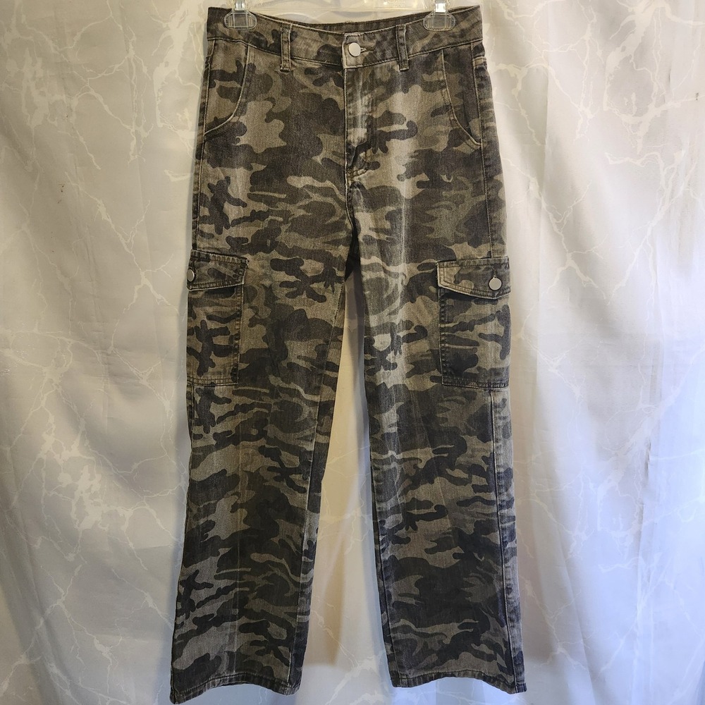 Shein Camo Cargo Jeans Women's PS Camouflage Straight Leg High Waist Pockets